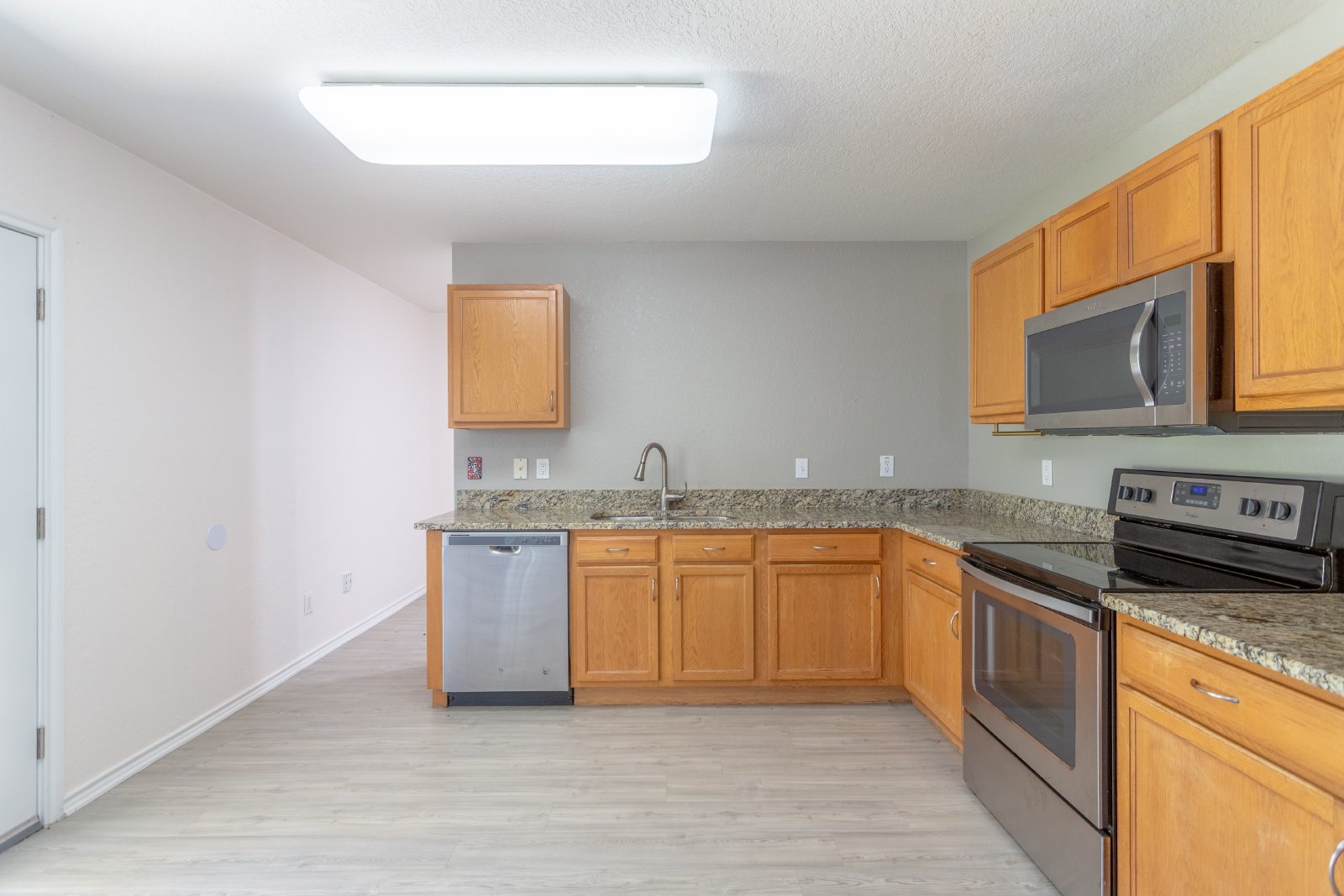 7711 Windview Way San Antonio, TX 78244 property image