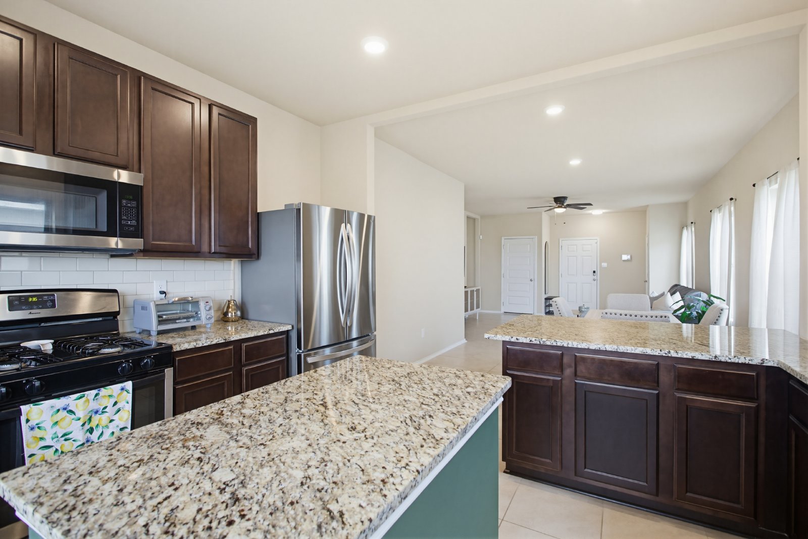2038 Chelsea Grove New Braunfels, TX 78130 property image