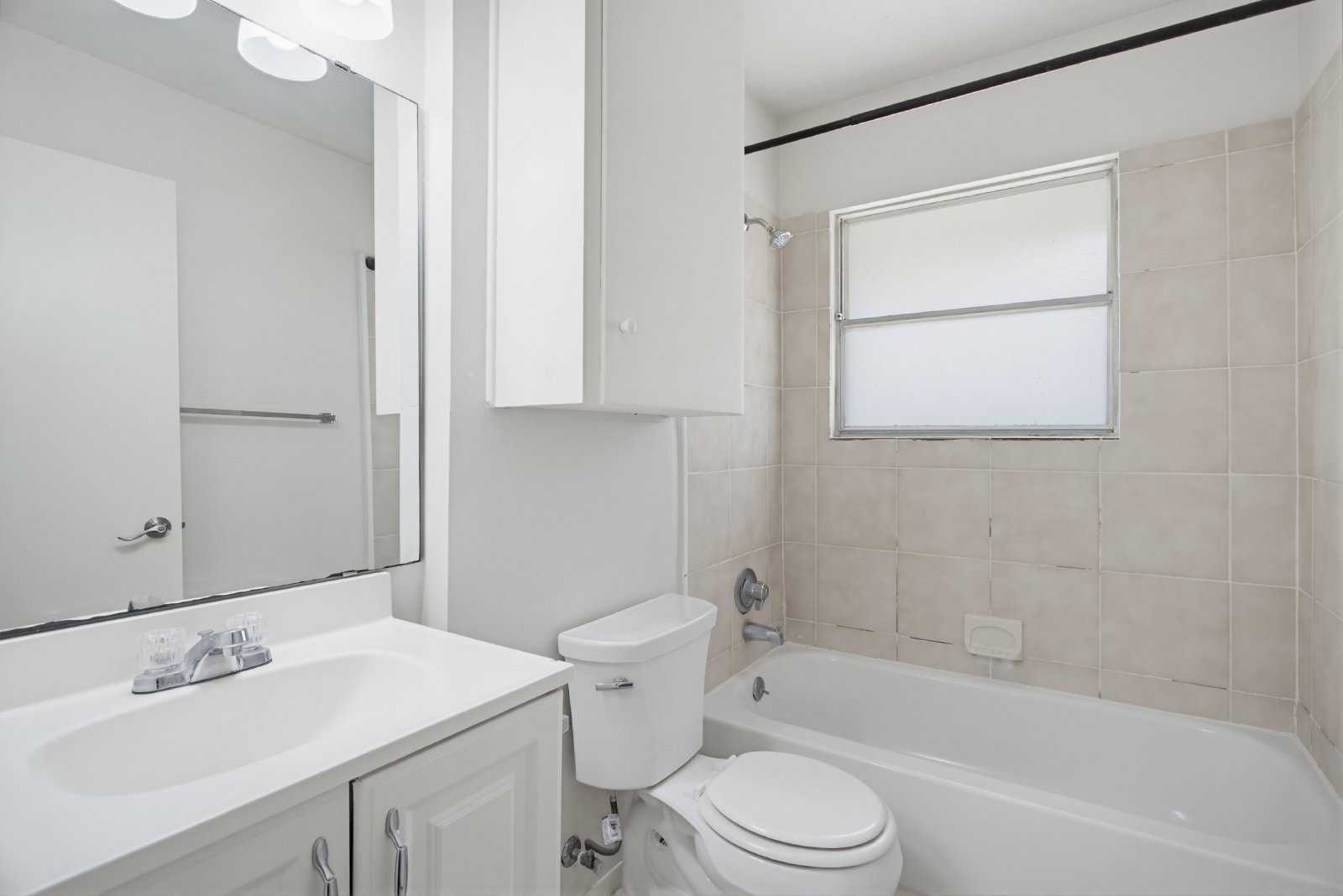 2125 E Lawndale Dr, San Antonio, TX 78209 property image