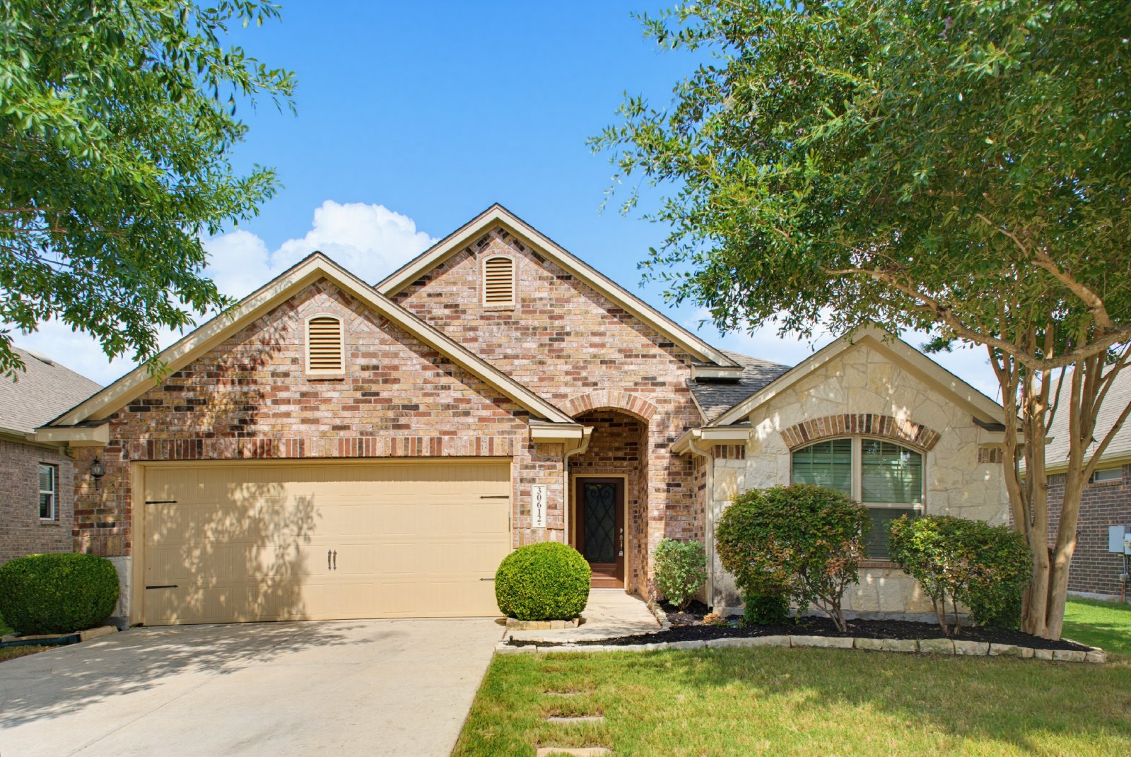 30612 Holstein Rd Bulverde, TX 78163 property image