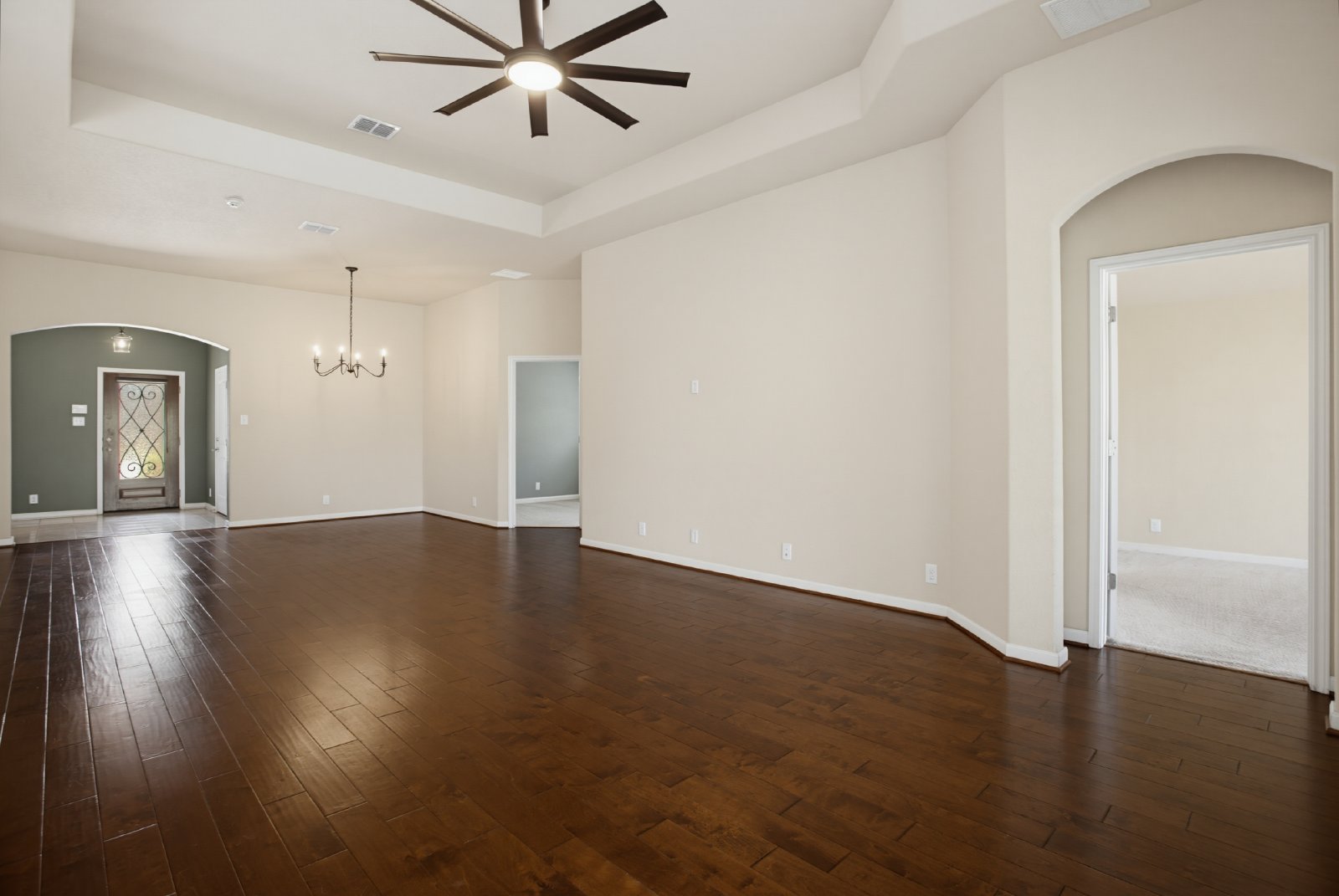 30612 Holstein Rd Bulverde, TX 78163 property image