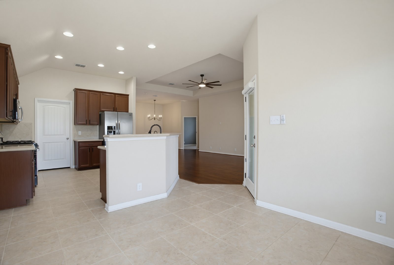 30612 Holstein Rd Bulverde, TX 78163 property image