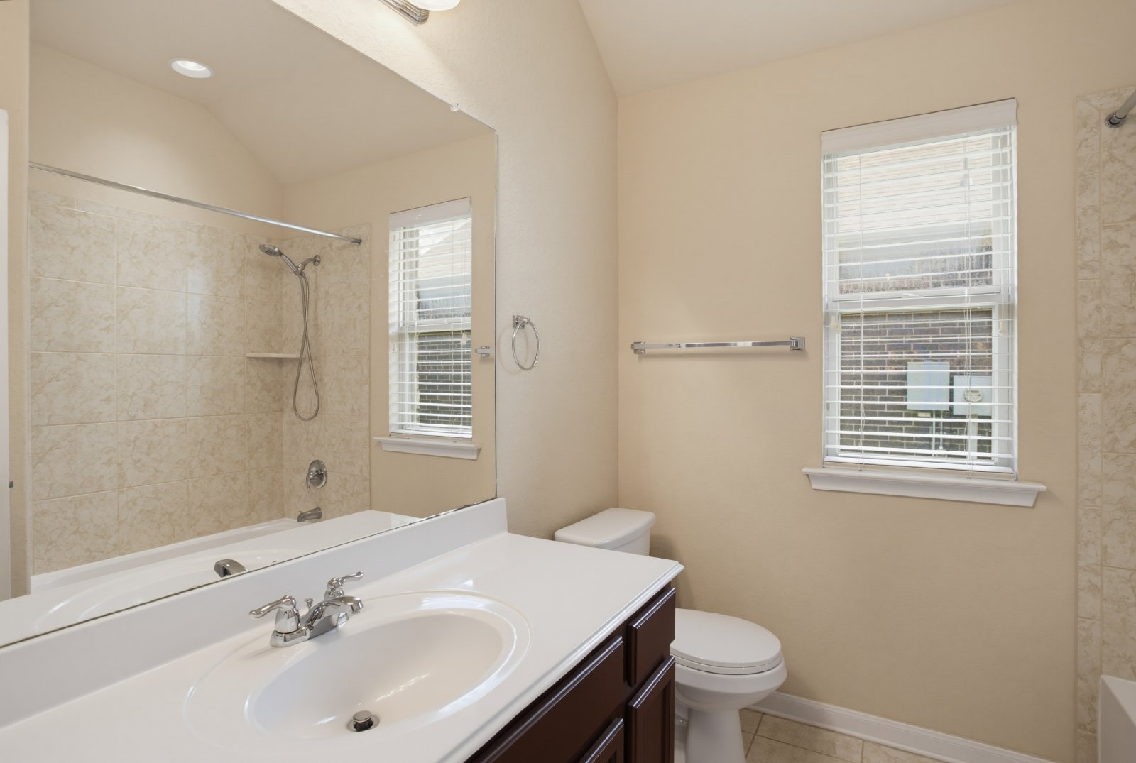 30612 Holstein Rd Bulverde, TX 78163 property image