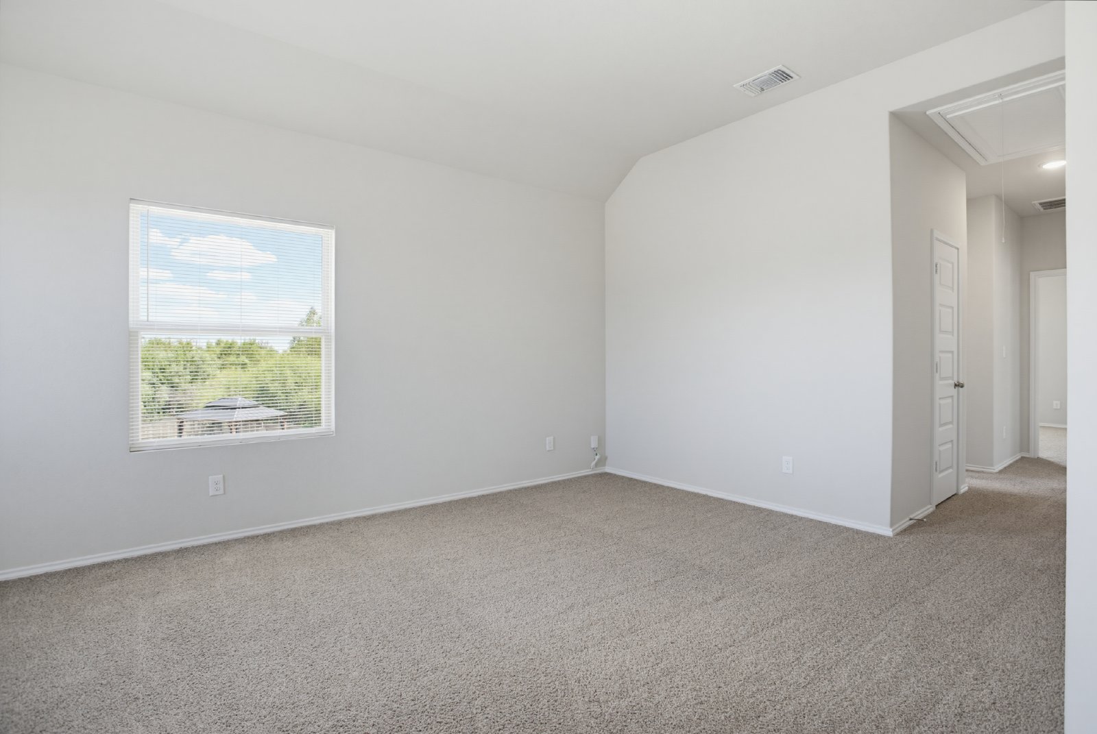 10038 Boulder Opal, San Antonio TX 78245 property image