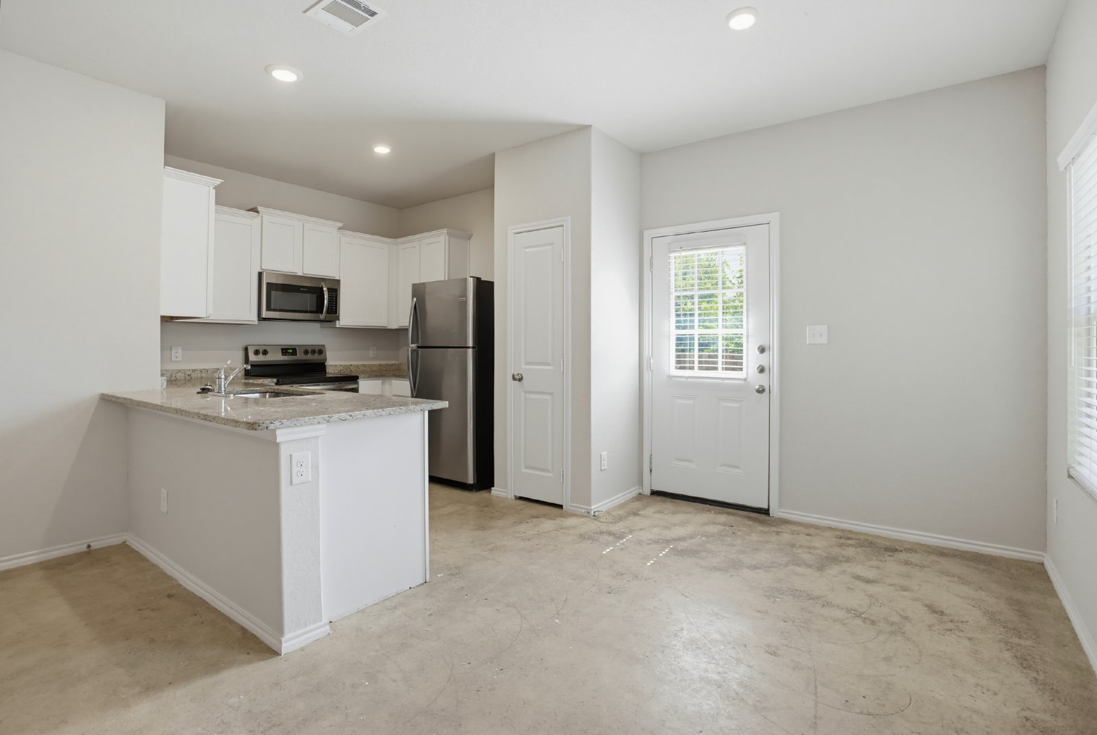 6210 Eddie Way Unit 1, San Antonio, TX 78244 property image