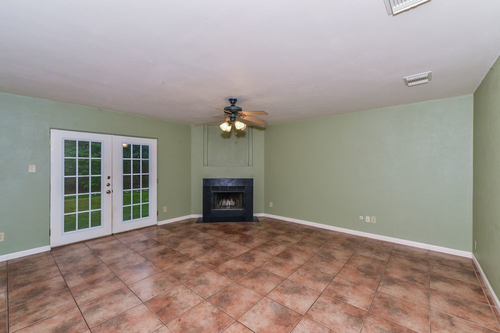 4834 Sunlit Well Drive, San Antonio, TX 78247 property image