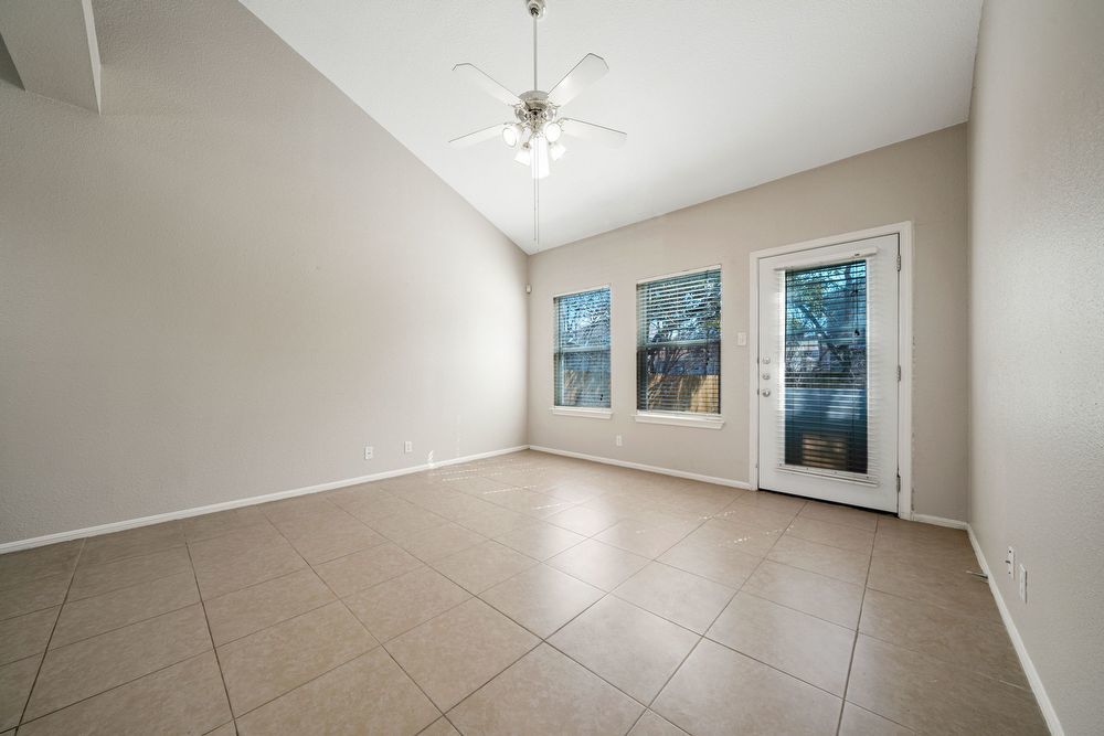 22223 Goldcrest Run, San Antonio TX 78260 property image