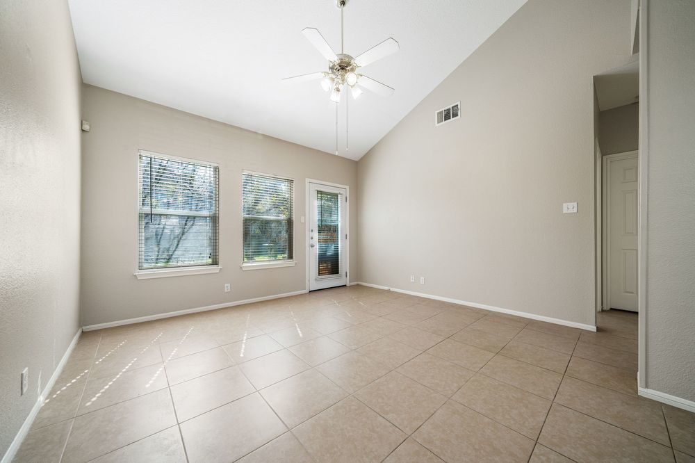 22223 Goldcrest Run, San Antonio TX 78260 property image