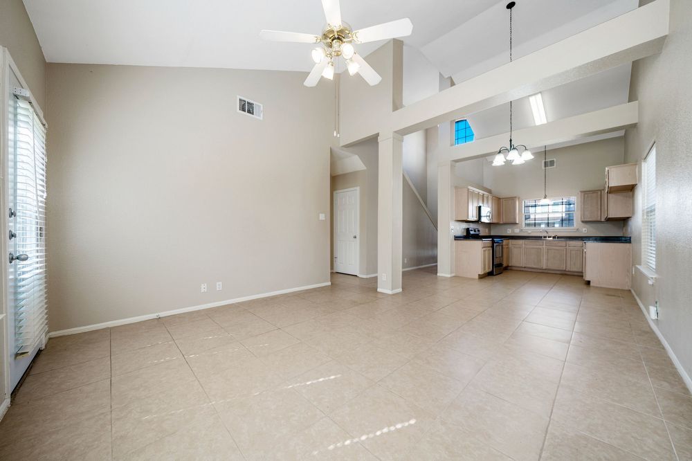 22223 Goldcrest Run, San Antonio TX 78260 property image